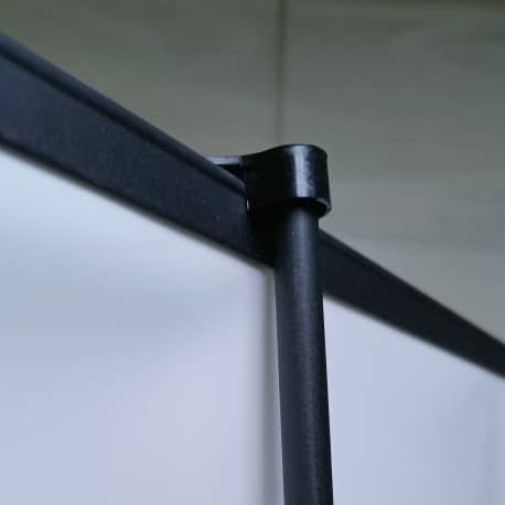 top bar of roll up bunting